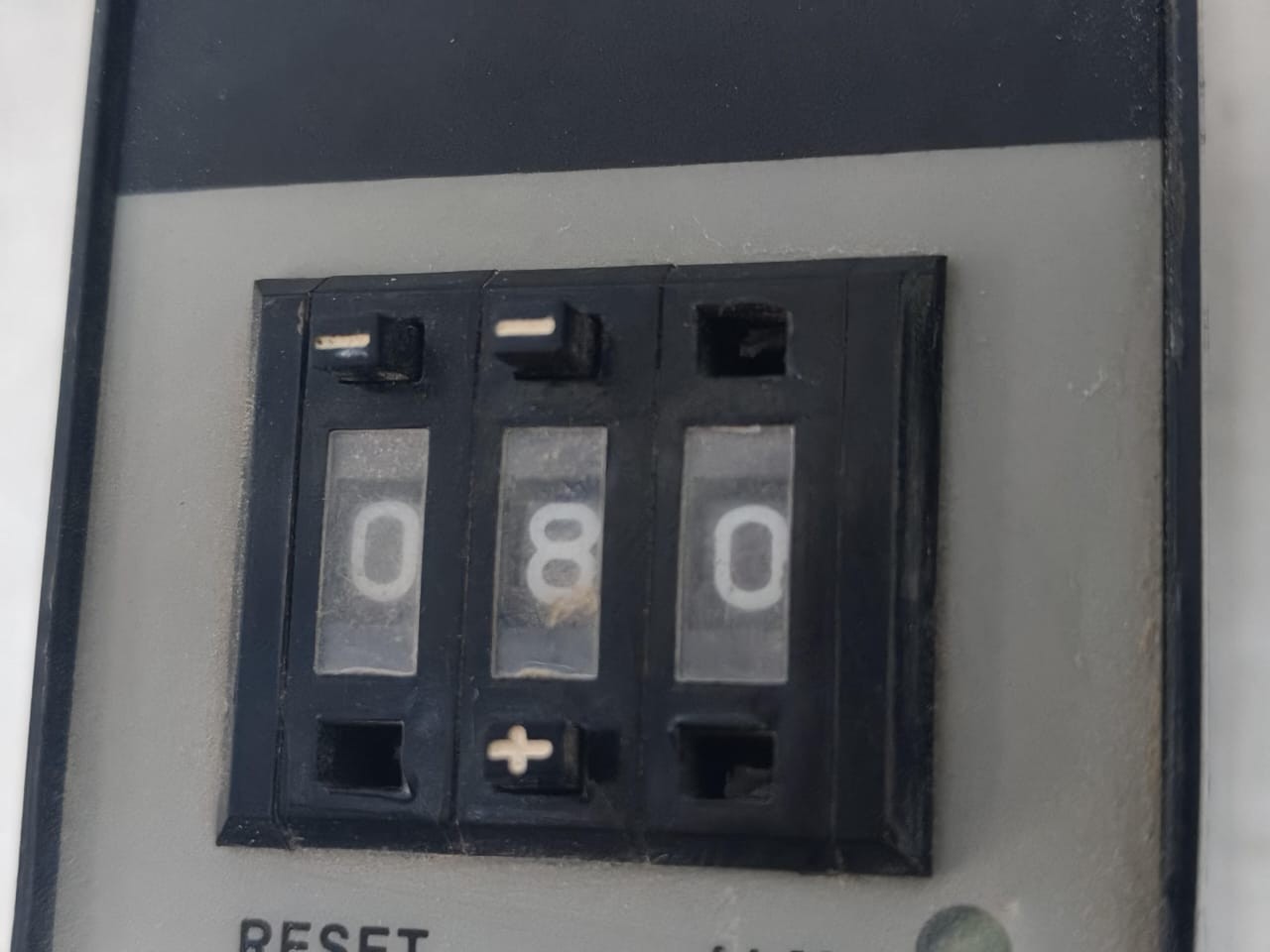 Unbranded XMTE-3000 / XMTE-J-3301D XMTE-3000 / XMTE-J-3301D TEMPERATURE CONTROLLER 9