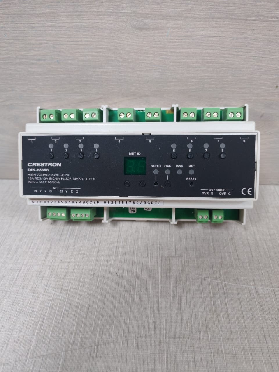 Crestron 6501746 CRESTRON DIN-8SW8 HIGH-VOLTAGE SWITCHING 240V MAX 50/60Hz PN: 6501746 2