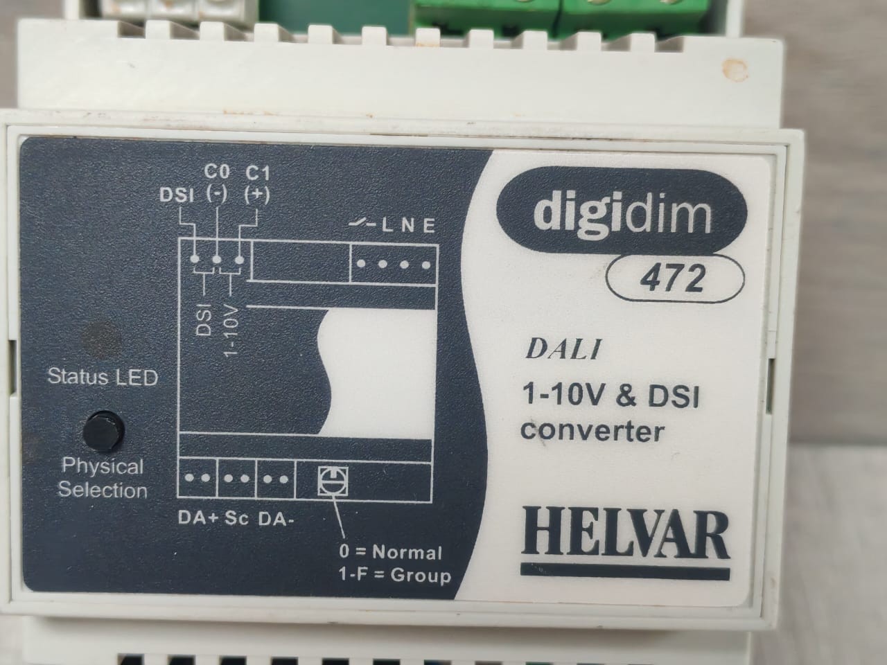 Helvar 472 Helvar 472 DALI 1-10V & DSI Converter V3.01 2