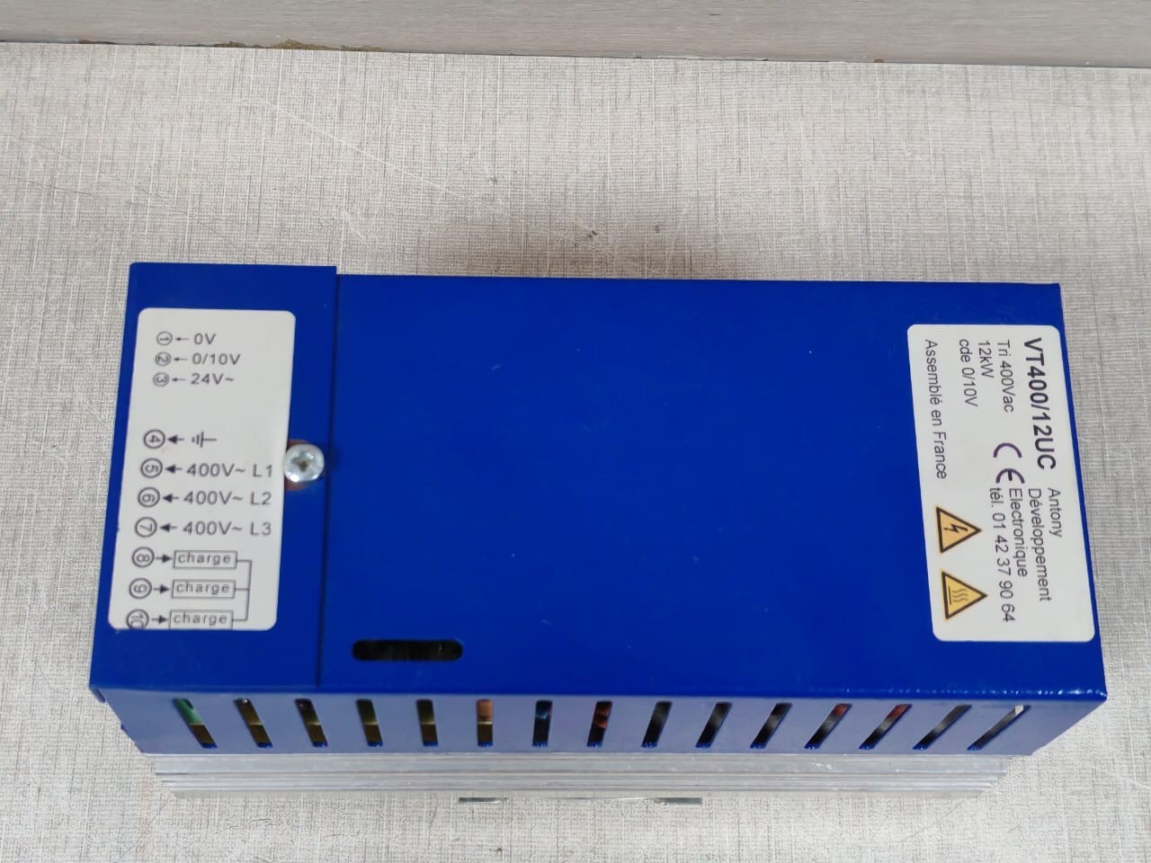 ADE VT400/12UC ADE VT400/12UC POWER REGULATOR TRI 400VAC 12KW - WITH DIRTY BOX 7