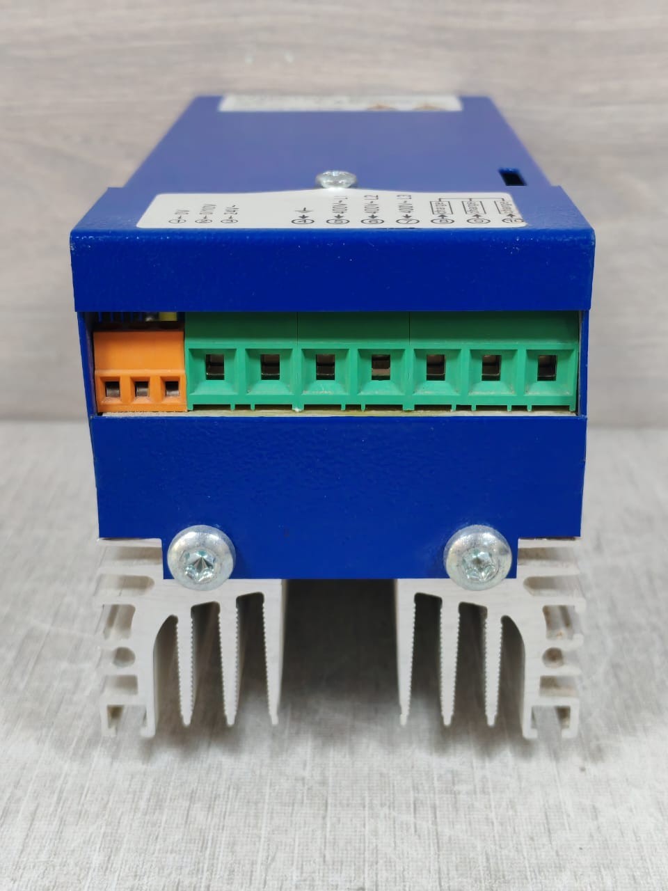 ADE VT400/12UC ADE VT400/12UC POWER REGULATOR TRI 400VAC 12KW - WITH DIRTY BOX 9