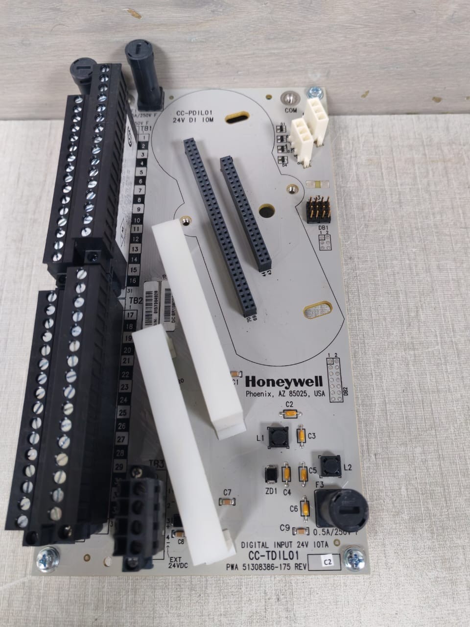 Honeywell TDIL01 HONEYWELL CC-TDIL01 PWA 51308386-175 REV C2 DIGITAL INPUT 24V IOTA 5
