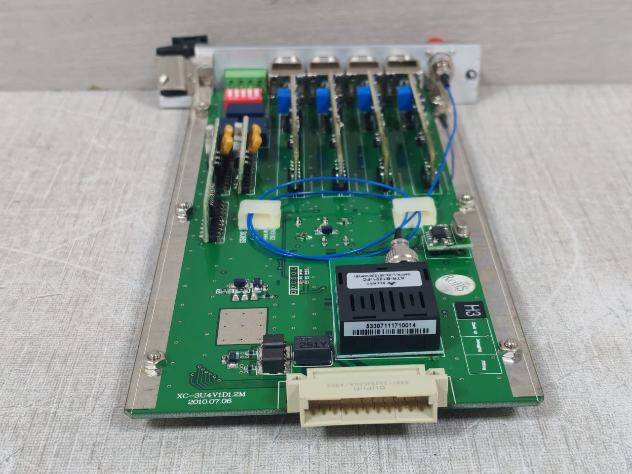 KBC Networks FDVA4-DB1-M1R-BS KBC Networks FDVA4-DB1-M1R-BS Fiber Optic Receiver 9