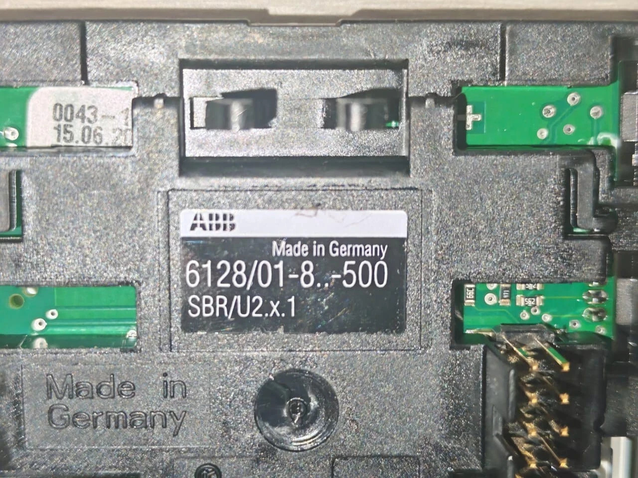 ABB ABB-6128 ABB 6128/01-84-500/6128/01-8..-500 SBR/U2 X.1 ROOM TEMPERATURE CONTROLLER 5