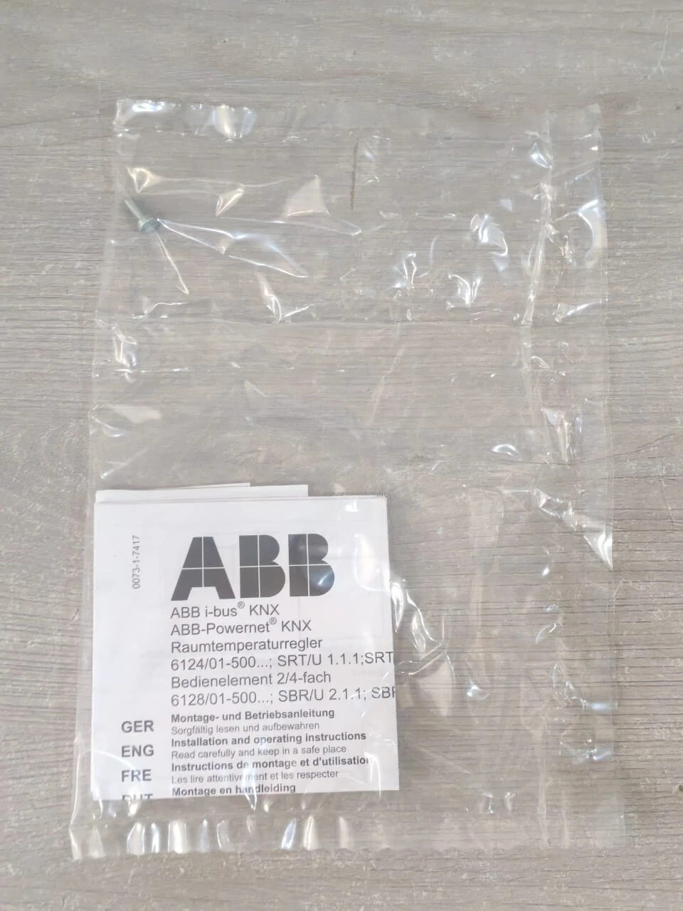 ABB ABB-6128 ABB 6128/01-84-500/6128/01-8..-500 SBR/U2 X.1 ROOM TEMPERATURE CONTROLLER 10
