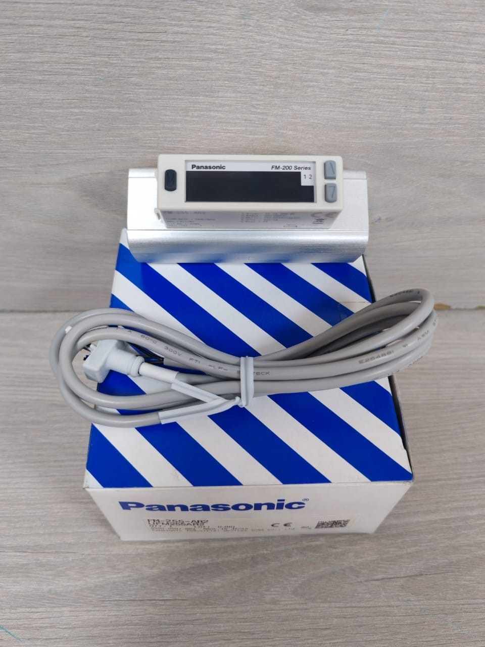 Panasonic FM-255-AR2 Panasonic FM-255-AR2 Digital Flow Sensor FM-200 Series 2