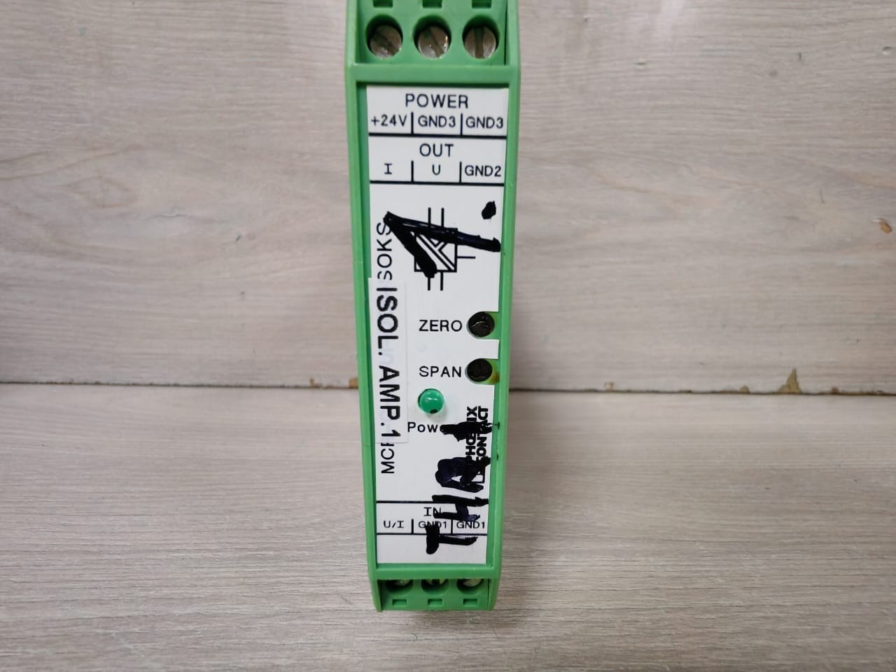 Phoenix Contact 2864969 PHOENIX CONTACT MCR-C-UI-UI-DCI 2864969 SIGNAL CONVERTER 2