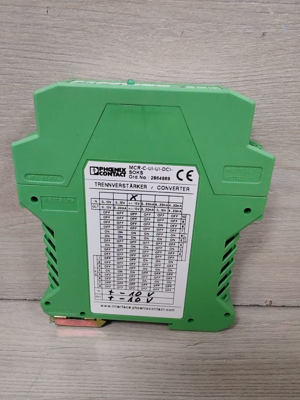 Phoenix Contact 2864969 PHOENIX CONTACT MCR-C-UI-UI-DCI 2864969 SIGNAL CONVERTER 5