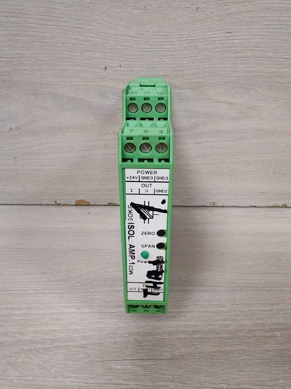 Phoenix Contact 2864969 PHOENIX CONTACT MCR-C-UI-UI-DCI 2864969 SIGNAL CONVERTER 10