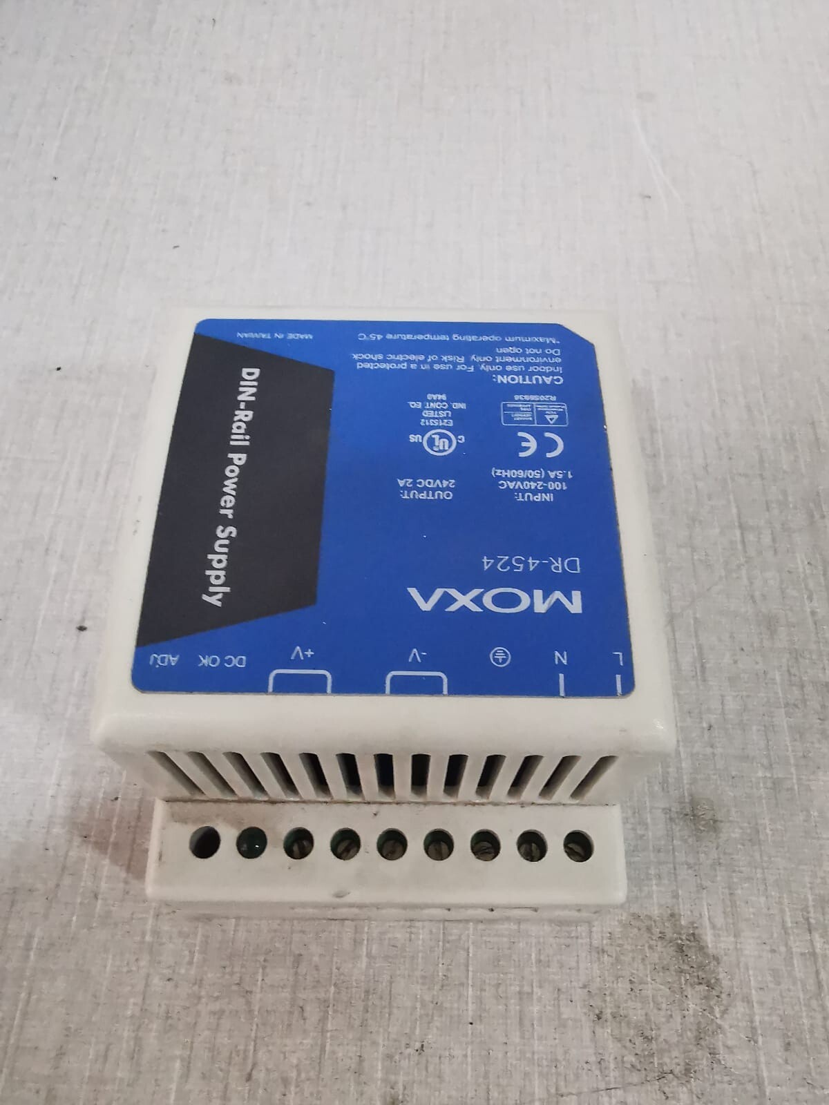 Moxa DR-4524 MOXA DR-4524 DIN Rail Power Supply 4