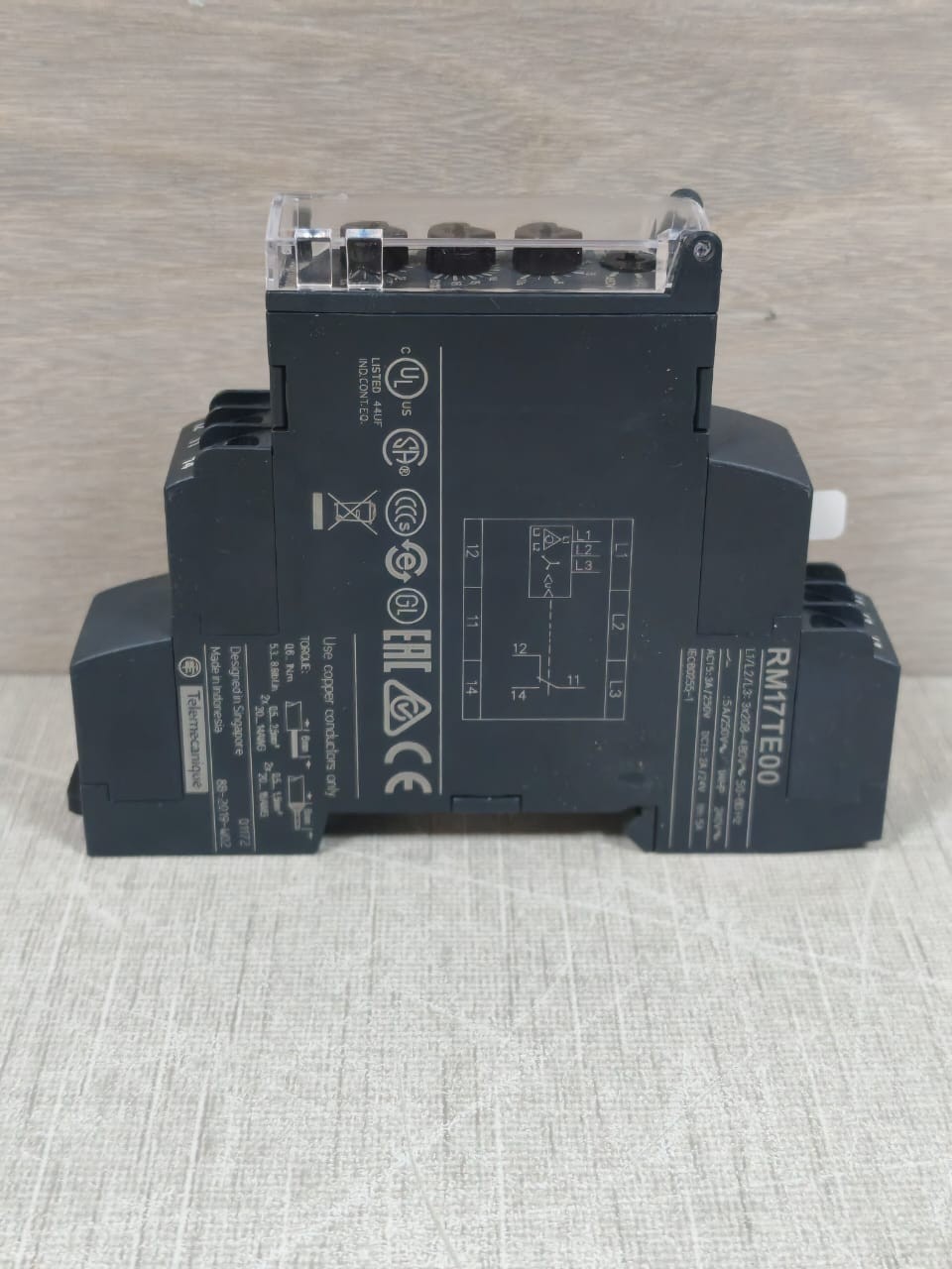 Schneider Electric RM17TE00 ZELIO SCHNEIDER ELECTRIC RM17TE00 MULTIFUNCTION CONTROL RELAY 7