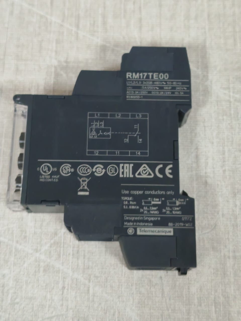 Schneider Electric RM17TE00 ZELIO SCHNEIDER ELECTRIC RM17TE00 MULTIFUNCTION CONTROL RELAY 9