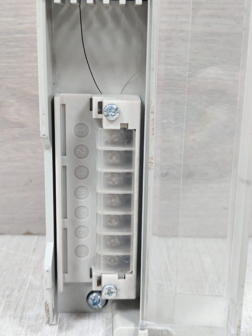 Schneider Electric PS-115 SCHNEIDER ELECTRIC 140CPS11420 MODICON QUANTUM AC PS 115-230VAC 6