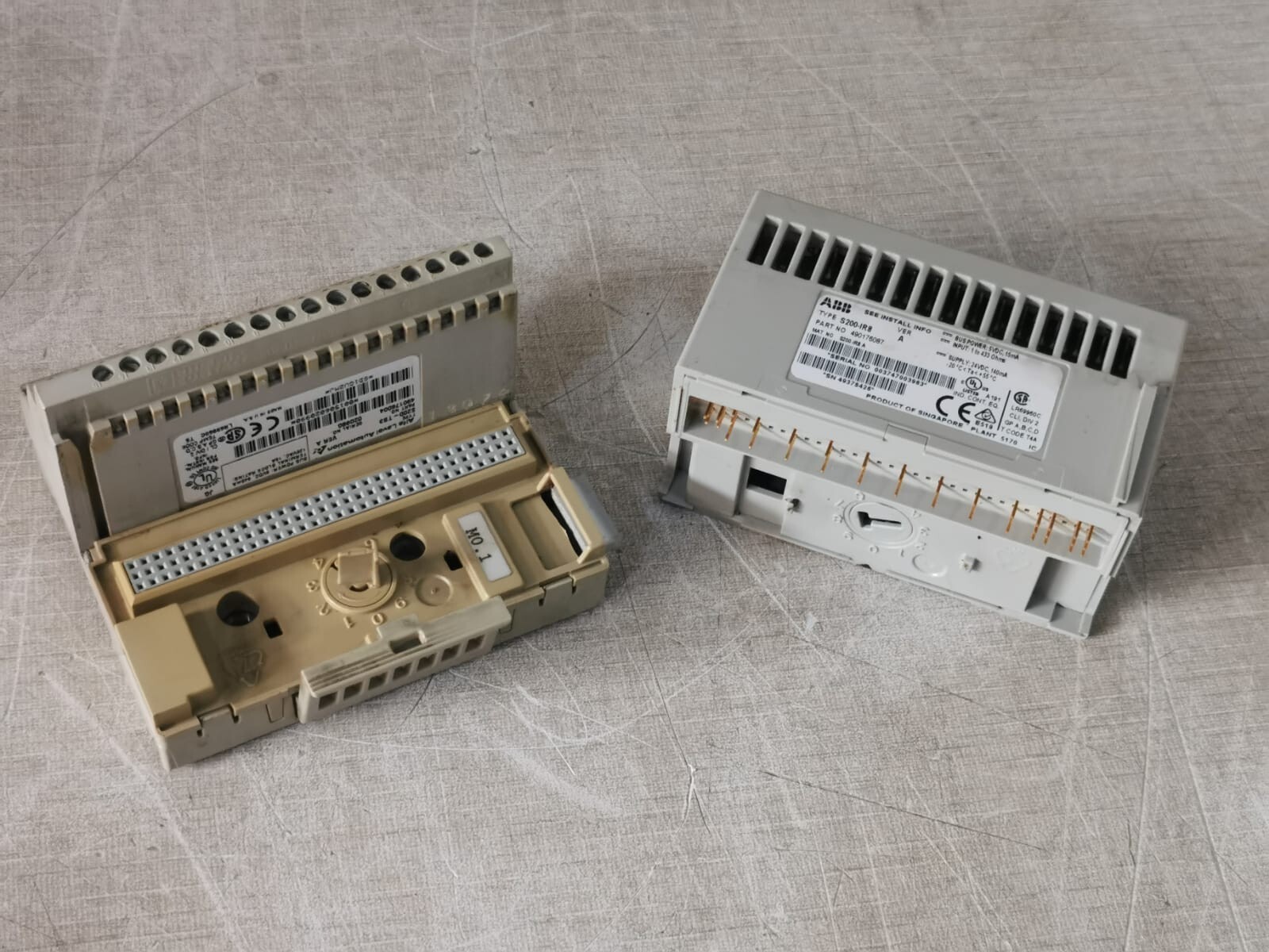 ABB S200-IR8 ABB S200-IR8 & S200-TB3 / 3 Wire RTD Input 8 Channel 6