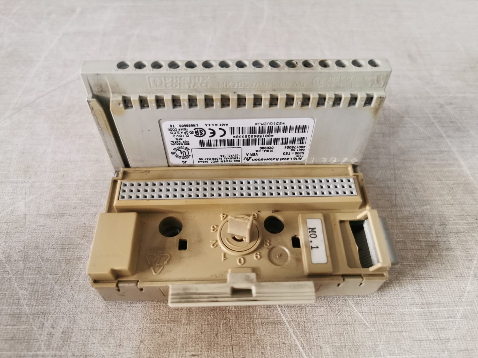 ABB S200-IR8 ABB S200-IR8 & S200-TB3 / 3 Wire RTD Input 8 Channel 7