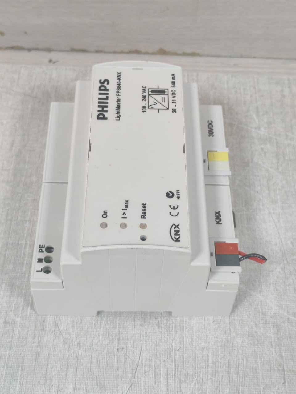 Philips PPS640-KNX PHILIPS LIGHTMASTER PPS640-KNX NETWORK POWER SUPPLY 100-240VAC 7