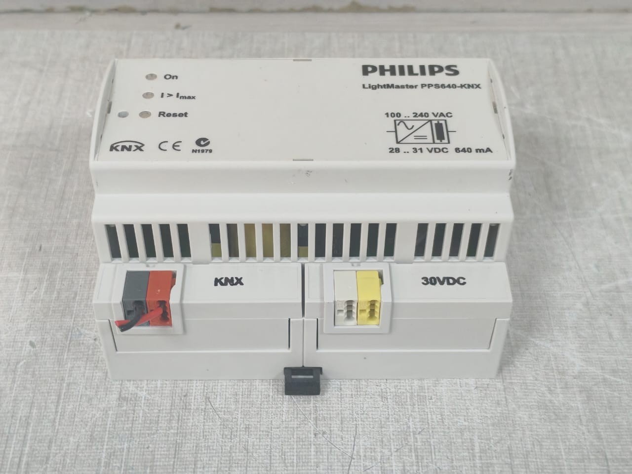 Philips PPS640-KNX PHILIPS LIGHTMASTER PPS640-KNX NETWORK POWER SUPPLY 100-240VAC 8