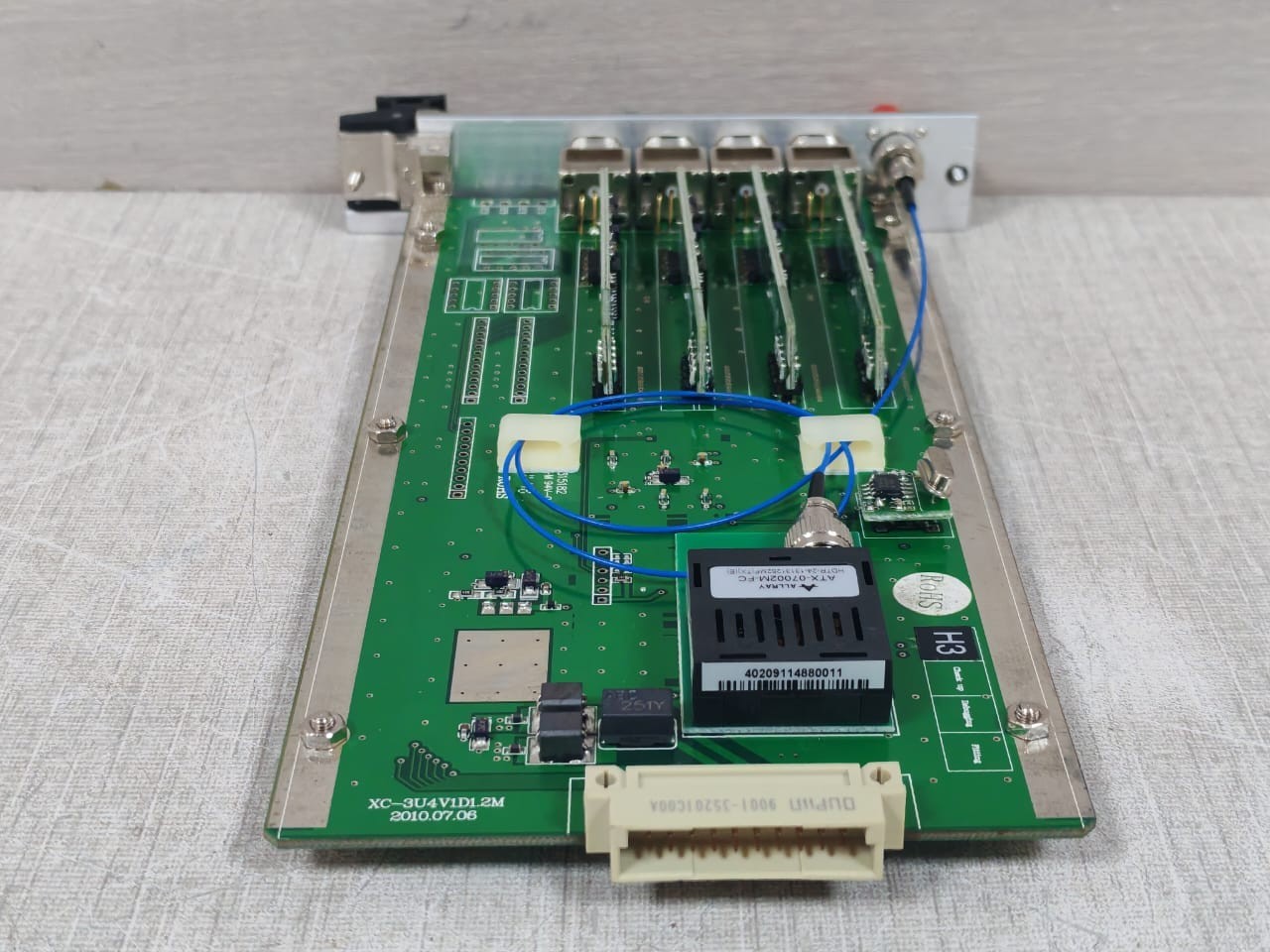 KBC Networks FDVA4-M1T-BS KBC Networks FDVA4-M1T-BS Fiber Optic Transmitter 8