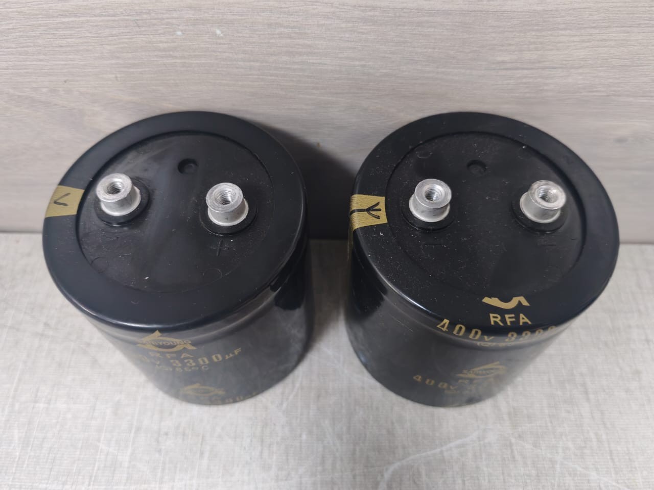SAMYOUNG RFA-440V-3300UF Samyoung RFA 440V 3300uF Capacitor 2