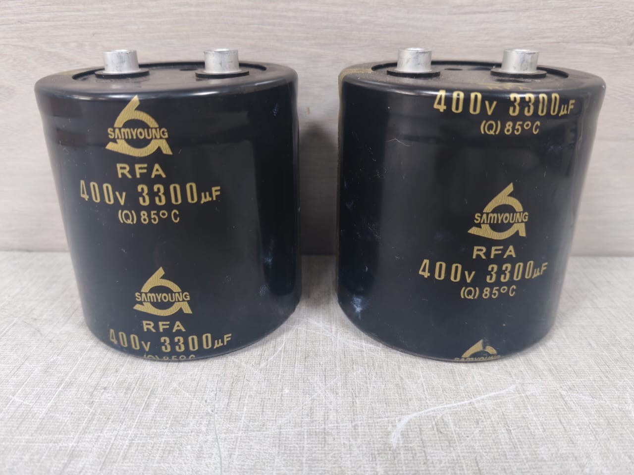 SAMYOUNG RFA-440V-3300UF Samyoung RFA 440V 3300uF Capacitor 7