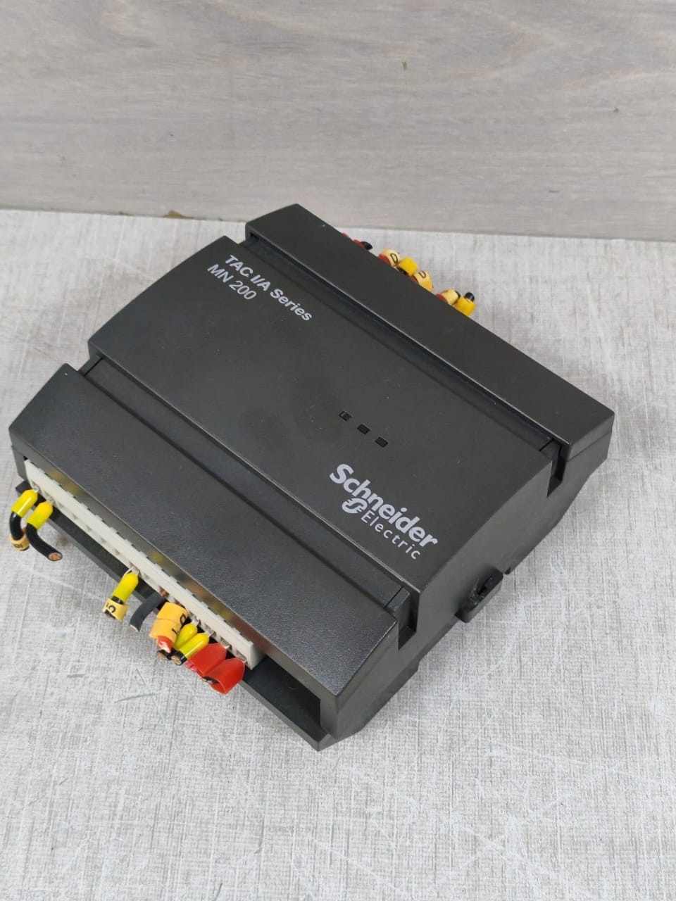 Schneider Electric MN200 SCHNEIDER ELECTRIC MN200 TAC I/A SERIES CONTROLLER 4