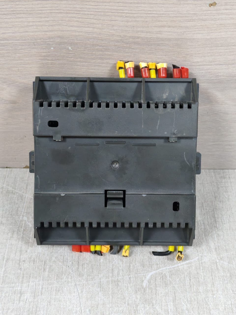Schneider Electric MN200 SCHNEIDER ELECTRIC MN200 TAC I/A SERIES CONTROLLER 7
