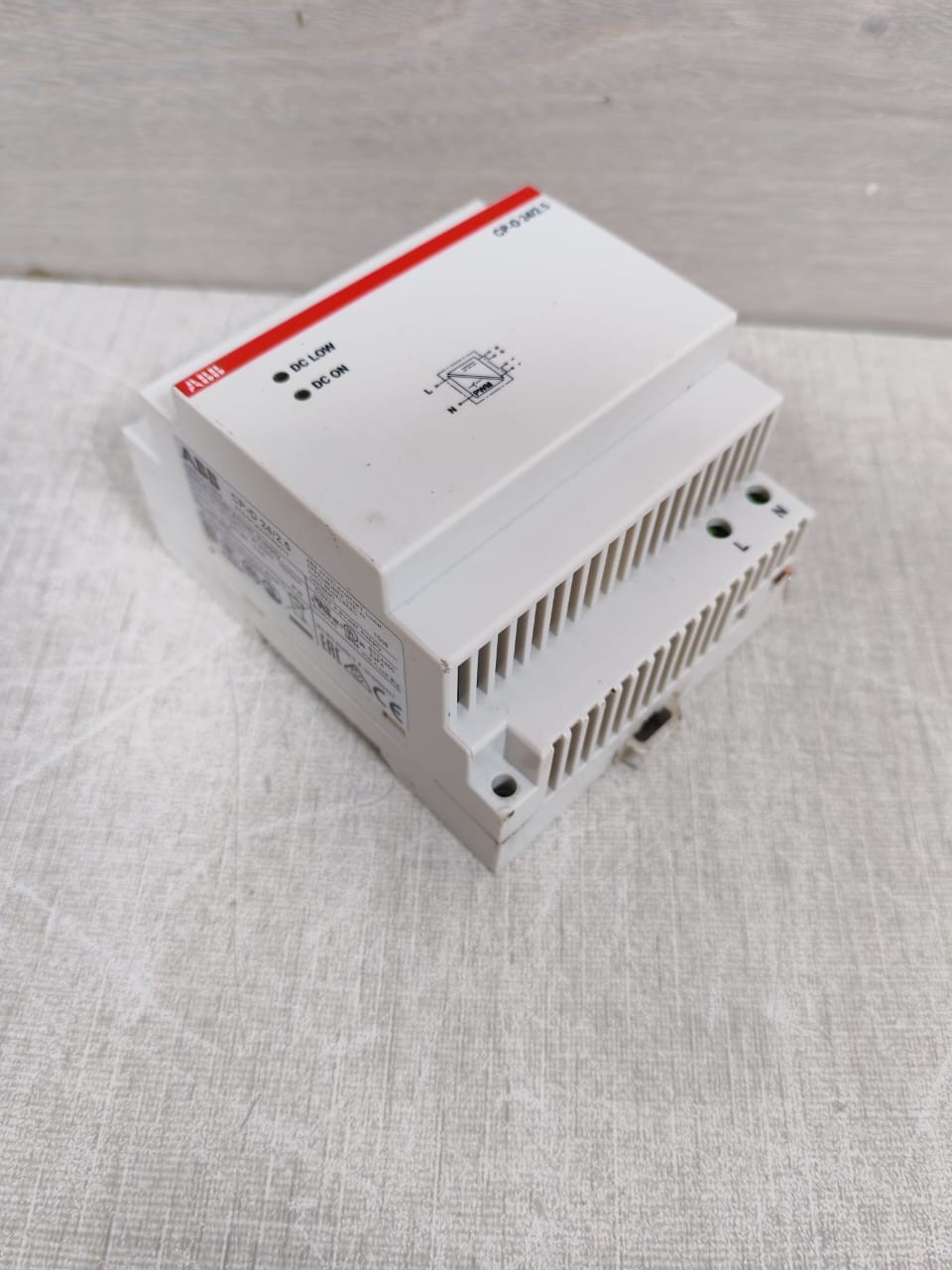 ABB 2CDG120037R0011 ABB CP-D 24/2.5 2CDG120037R0011 SWITCHING POWER SUPPLY - PROVEN 9