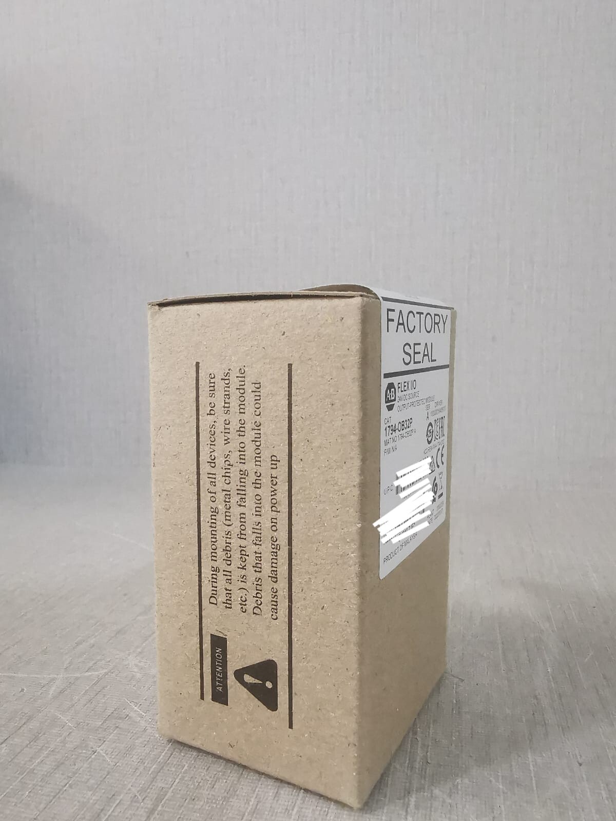 Rockwell Automation 1794-OB32P Allen-Bradley 1794-OB32P SER A Flex I/O 24V DC Output-Protected Module 3
