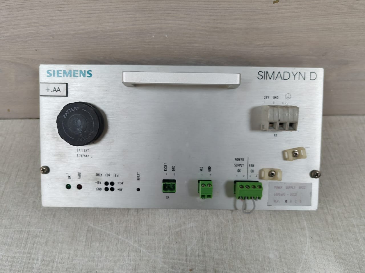 Siemens Simadyn D SP22 Power Supply 6DD1683-0CC0 Frontface & Controller