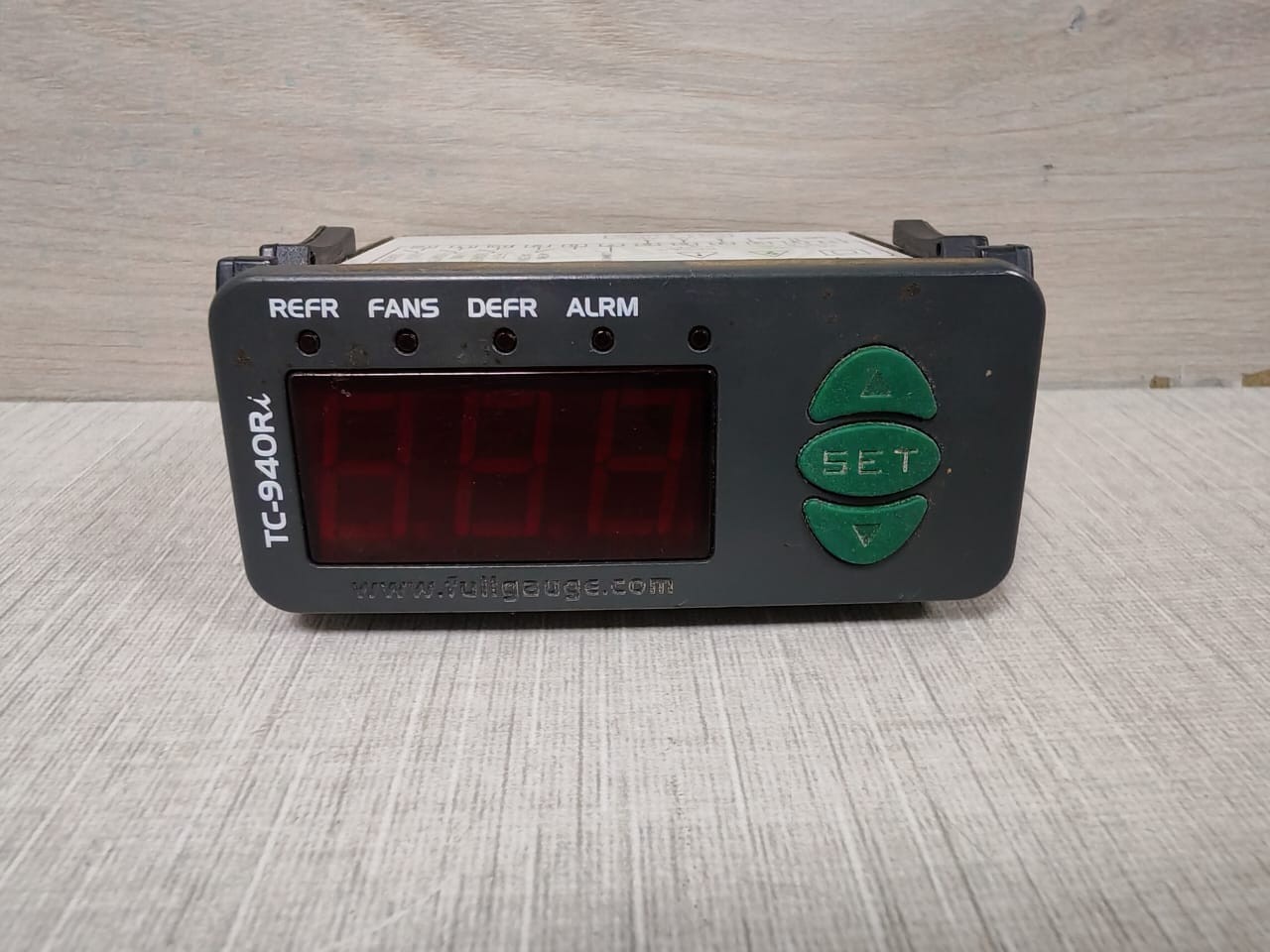FULL GAUGE TC-940RI FULL GAUGE TC-940Ri/O4 REV. 02 2