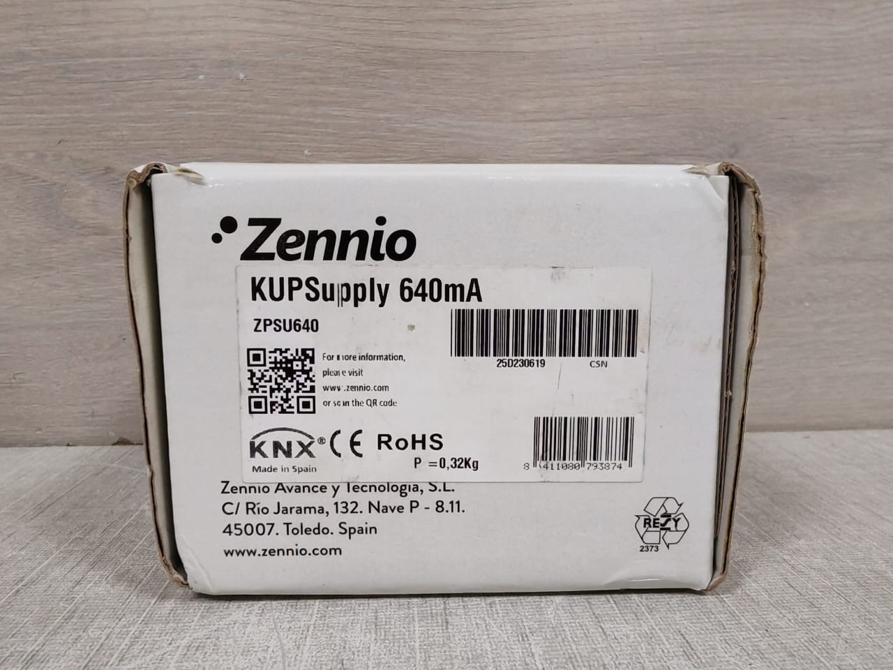 ZENNIO ZPSU640 ZENNIO ZPSU640 KUPSupply 640mA POWER SUPPLY 10
