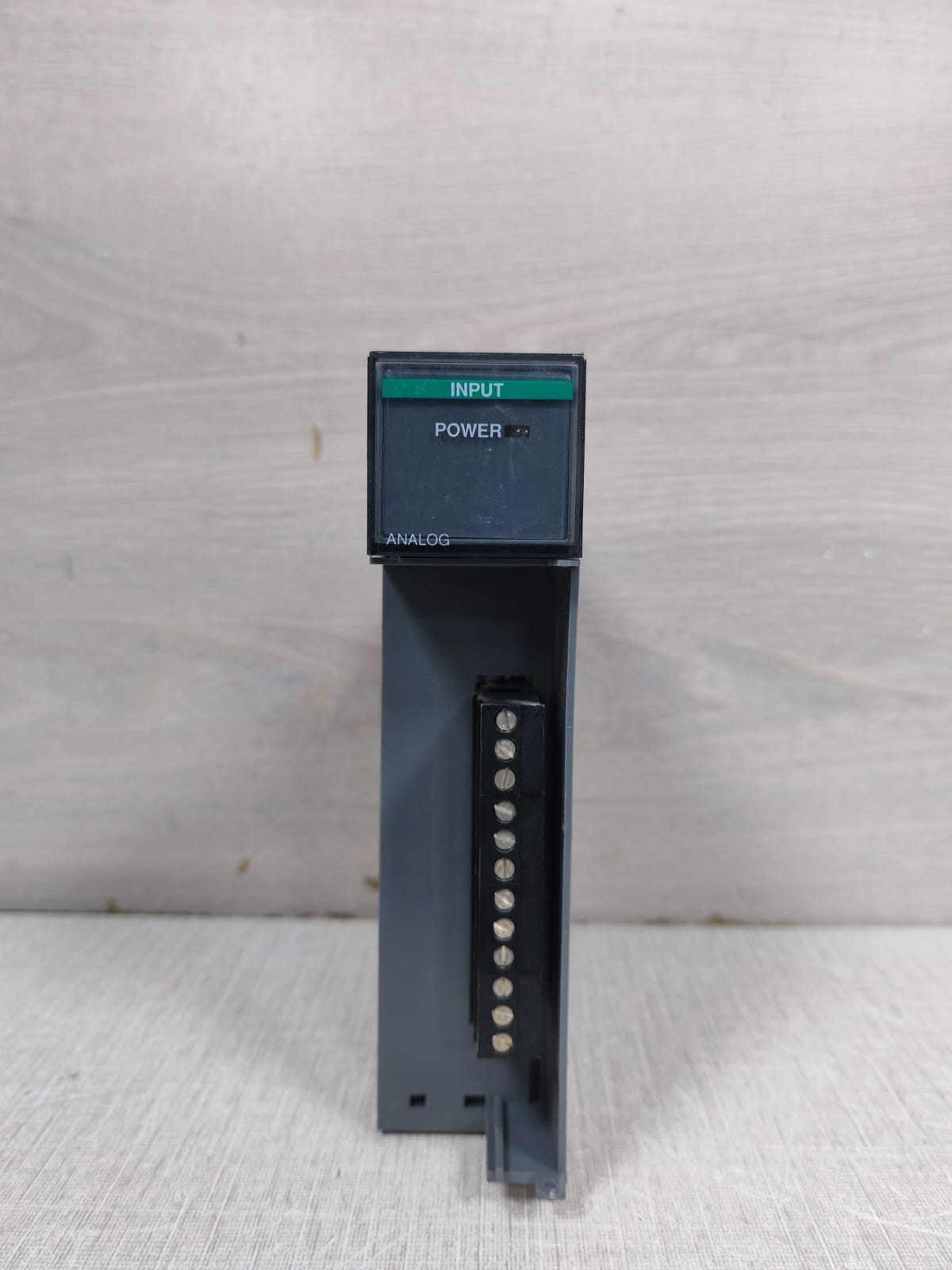 Rockwell Automation 1746-NI4 Allen Bradley SLC 500 ANALOG INPUT MODULE 1746-NI4 SER A 2