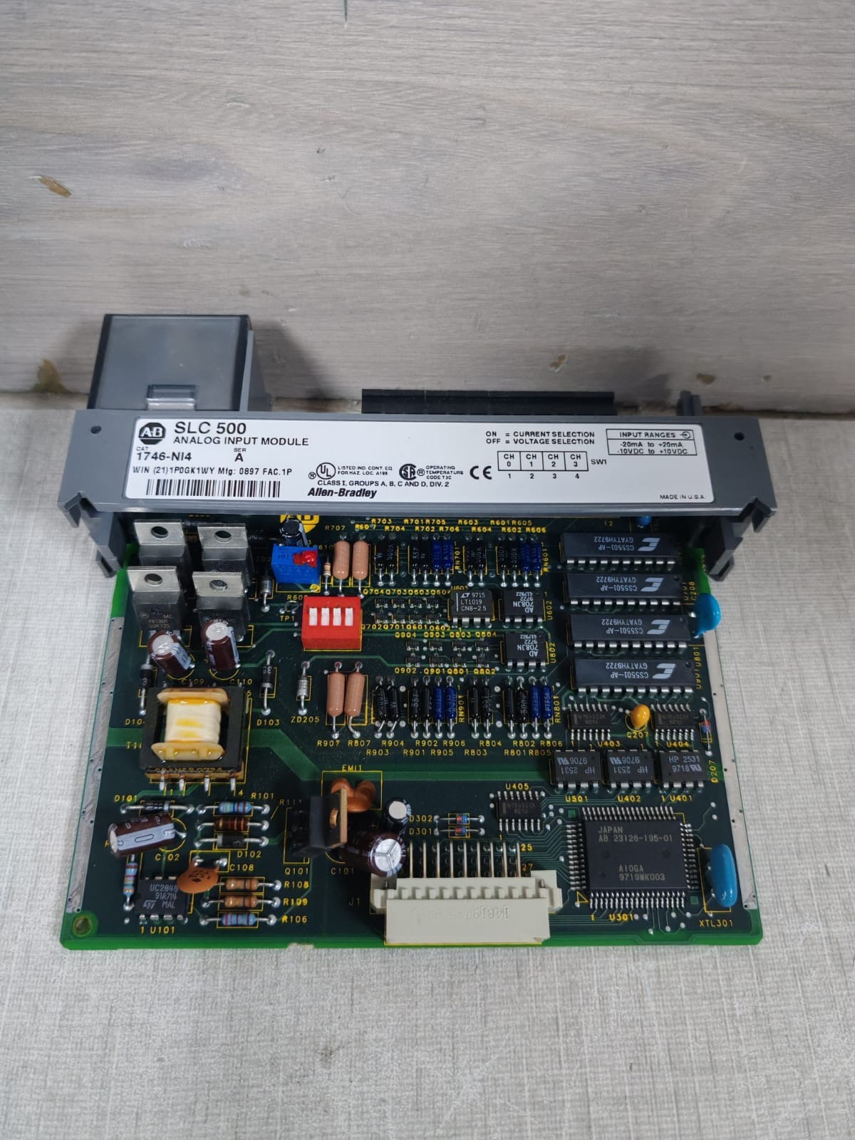 Rockwell Automation 1746-NI4 Allen Bradley SLC 500 ANALOG INPUT MODULE 1746-NI4 SER A 7
