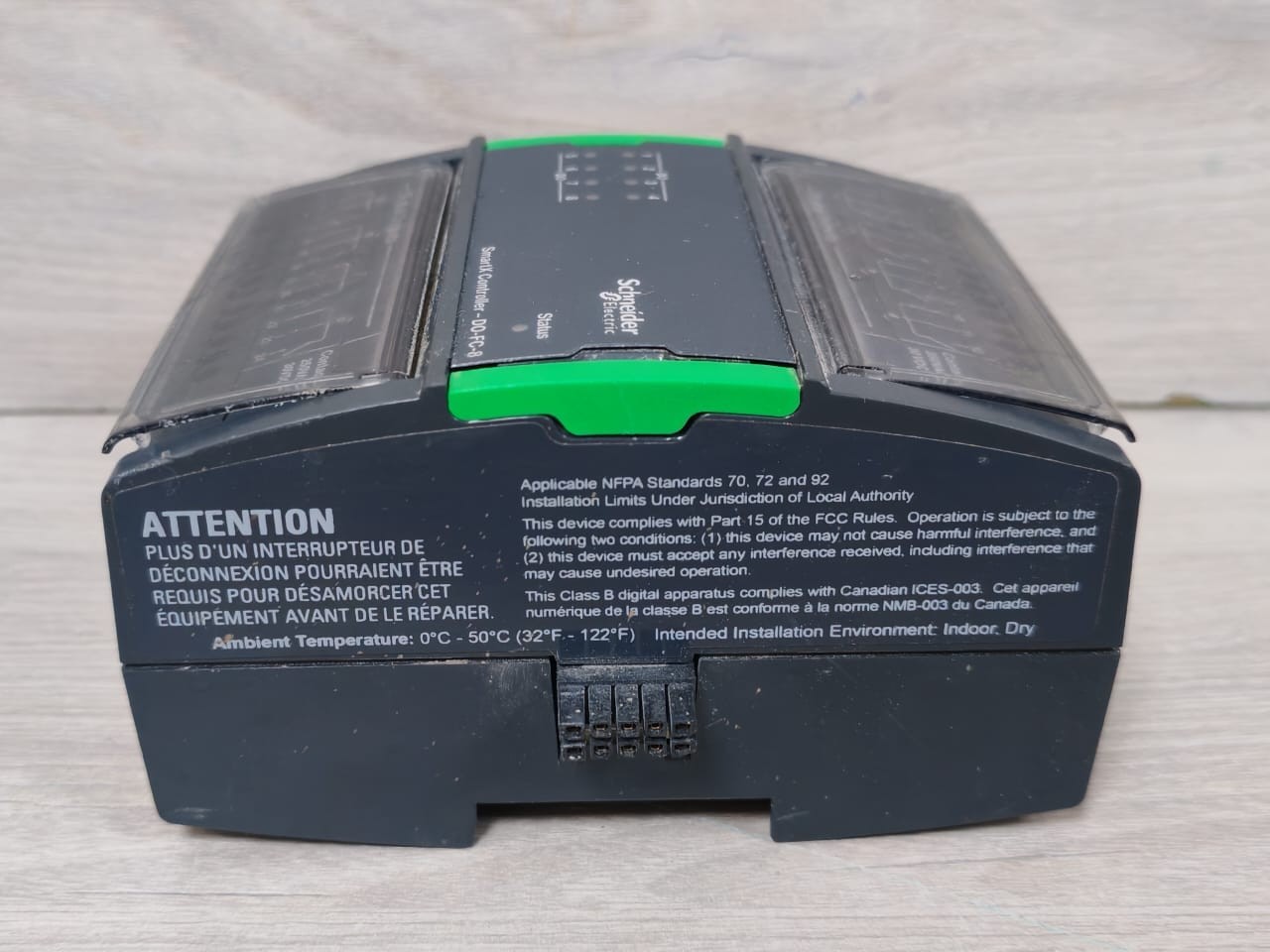 Schneider Electric SXWDOC8XX10001 Schneider Electric DO-FC-8 SmartX Controller SXWDOC8XX10001 with TB-I/O-W1 Base 7