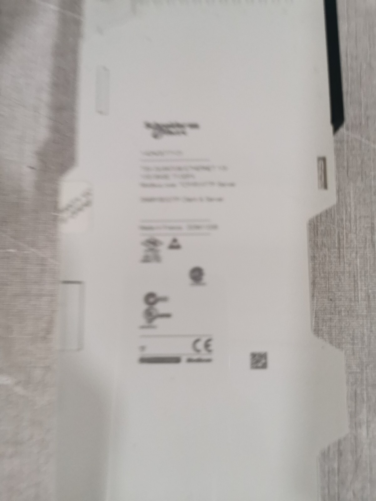Schneider Electric T100FX SCHNEIDER ELECTRIC 140NOE77101 TSX QUANTUM ETHERNET 10/100 BASE T100FX 9