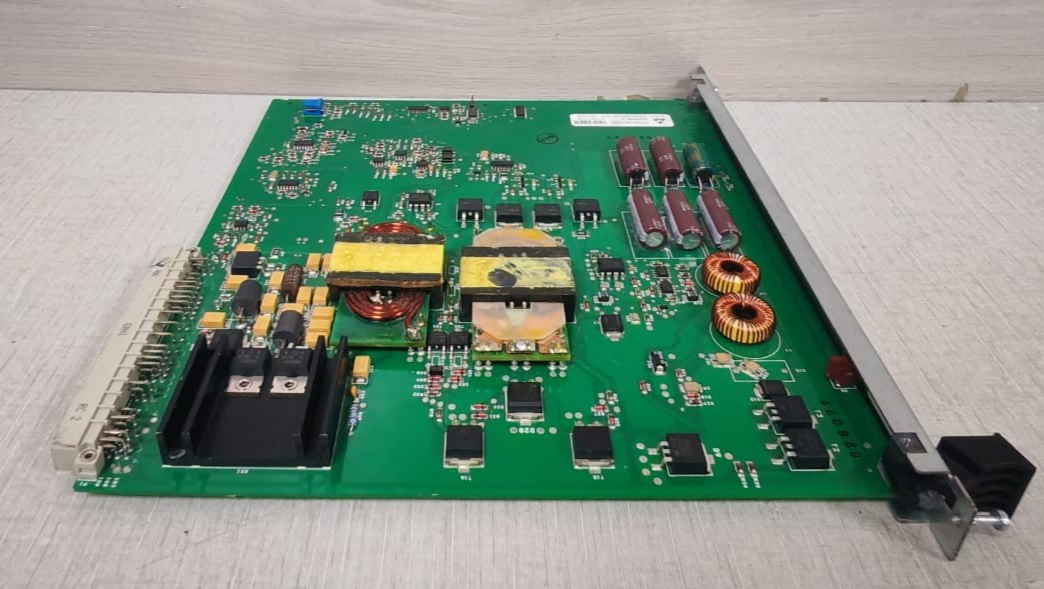 ABB COZBU-110-306 ABB COZBU 110 306/1 R1B 2017W08 POSUM Interface Card - Terminal Connector De 9