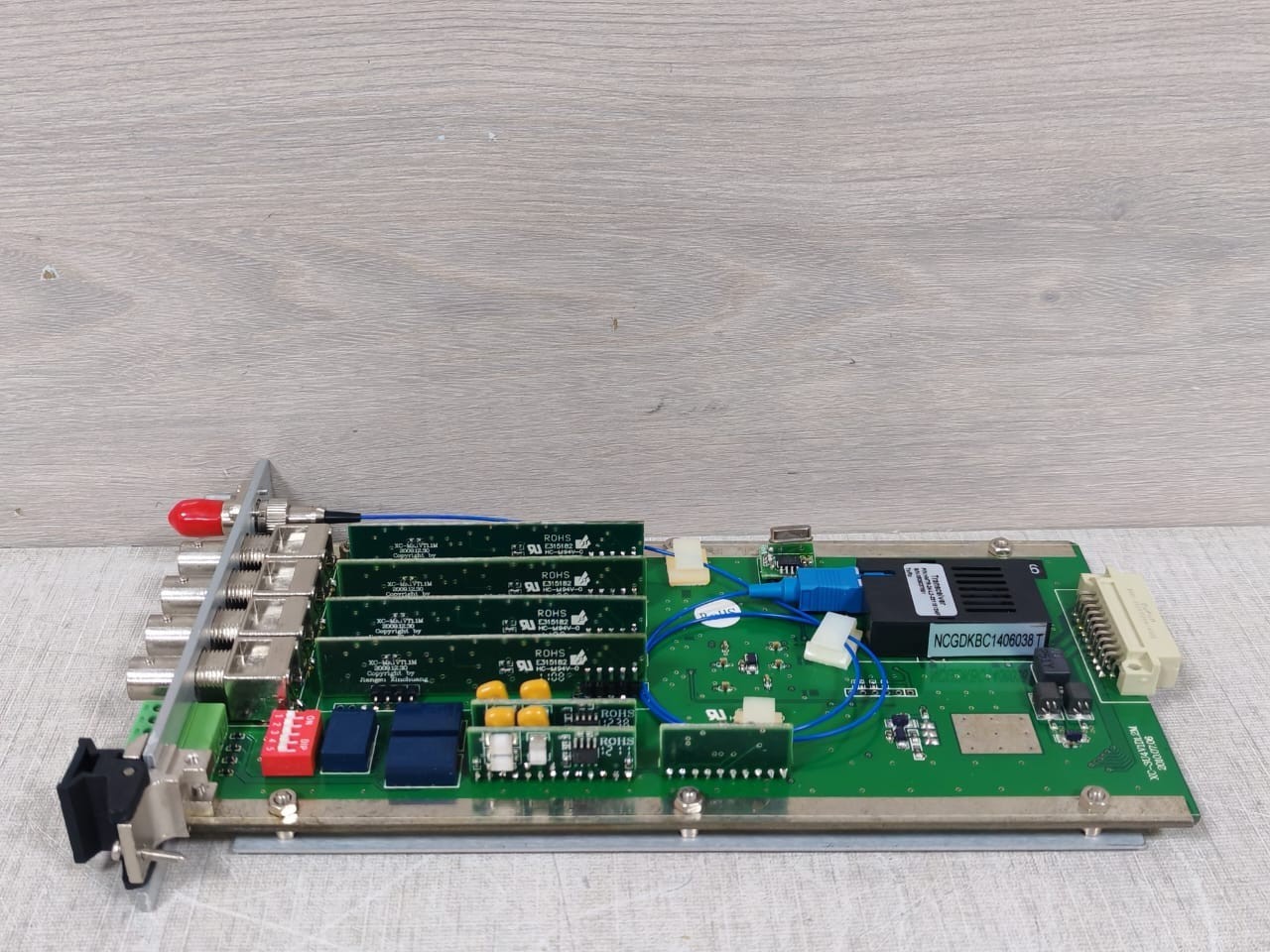 KBC Networks FDVA4-DB1-M1T-BS KBC Networks FDVA4-DB1-M1T-BS Fiber Optic Transmitter 10