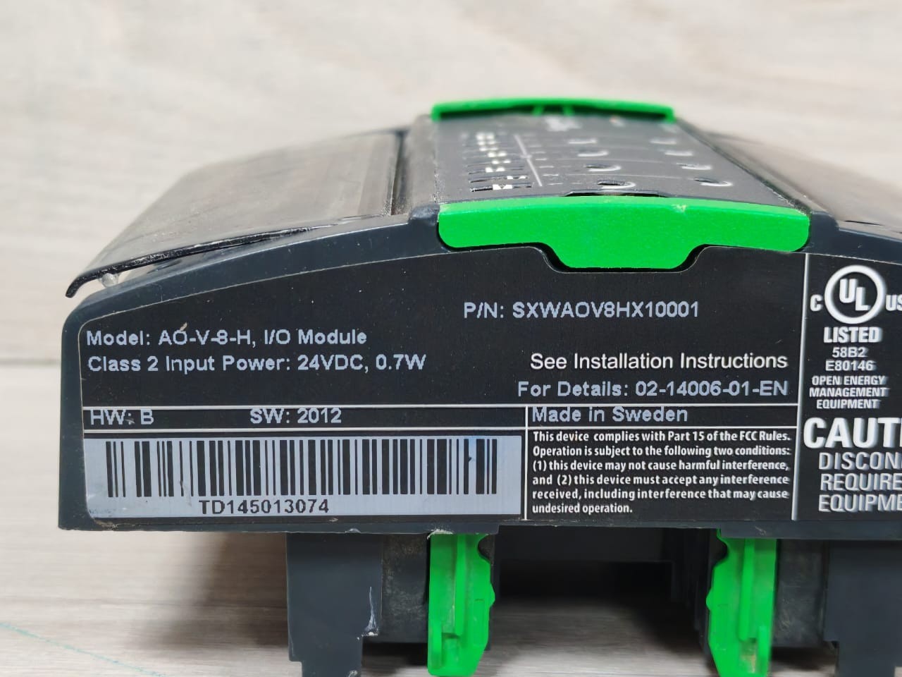 Schneider Electric SXWAOV8HX10001 Schneider Electric AO-V-8-H I/O Module SXWAOV8HX10001 24vdc - No Socket 7