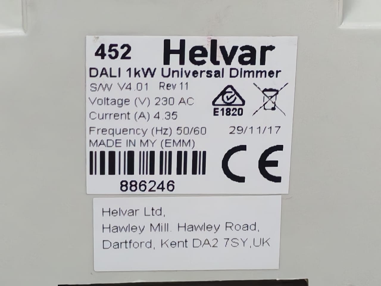 Helvar 452 Helvar 452 DALI 1000W Universal Dimmer B/W V4.01 Rev.11 3