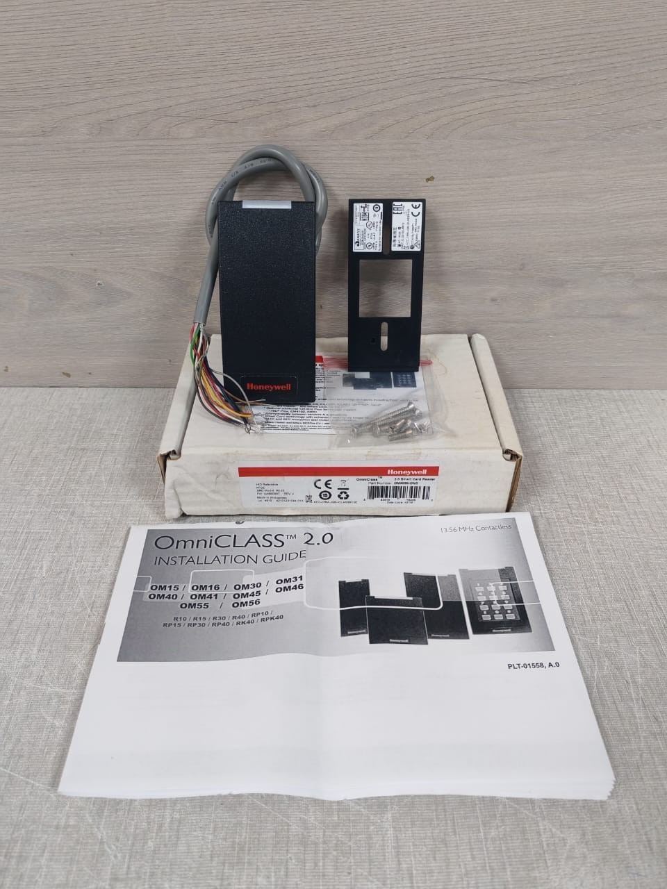 HONEYWELL OM30BHOND FW:VAS00097 REV:V OMNICLASS 2.0 SMART CARD READER