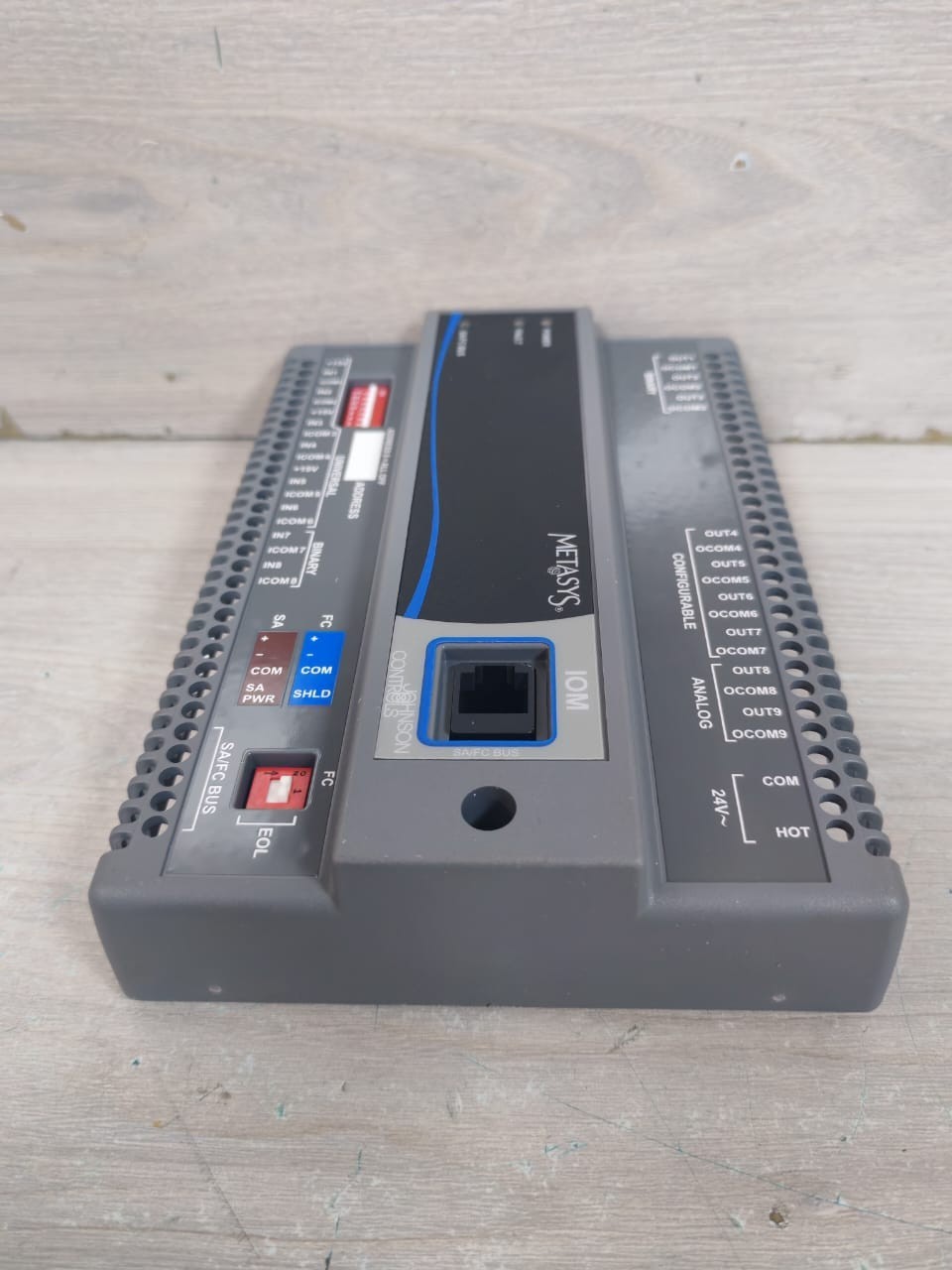Johnson Controls IOM4710-0 JOHNSON CONTROL MS-IOM4710-0 REV.G VER 4.0 / MS-IOB4710-0 REV.D I/O MODULE 8