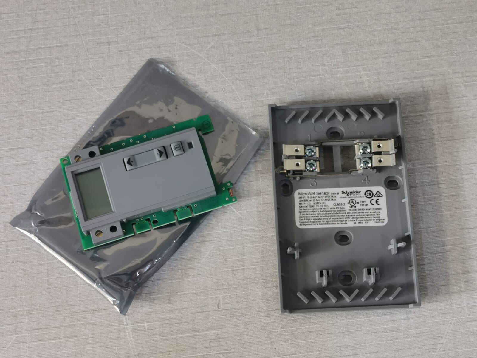 Schneider Electric MN-S3 MicroNet Temperature Sensor P/N: MN-S3-A - Oh