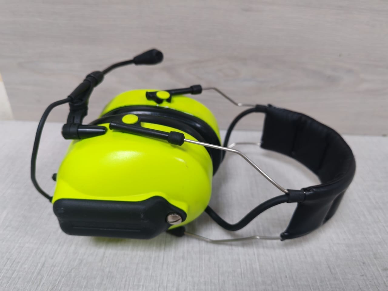 3M PELTOR MT53H7AWS2-01GB 3M PELTOR MT53H7AWS2-01GB Ground Mechanic WS Headset HI-VIZ 6