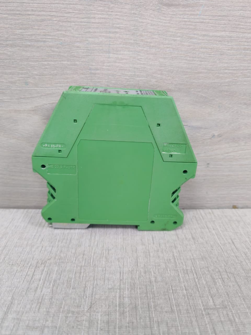LJU Automation Technology PKR-1 LJU Automation Technology PKR-1 Safety Relay 7