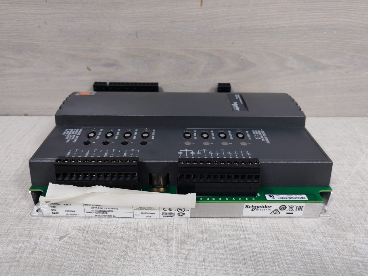 Schneider Electric B3814 SCHNEIDER ELECTRIC B3814 ANDOVER CONTINUUM B3810 SERIES 5