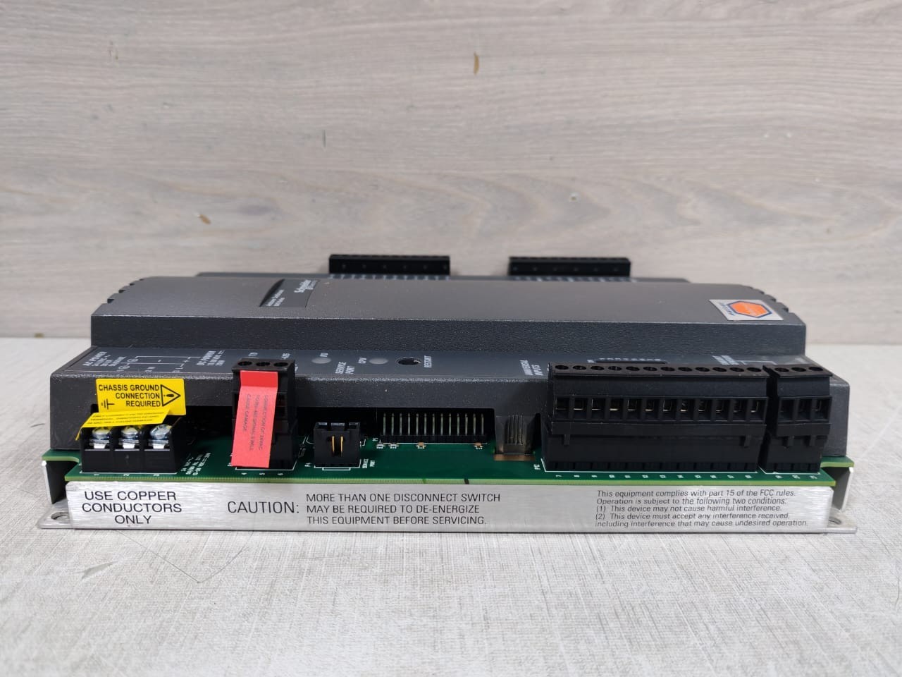Schneider Electric B3814 SCHNEIDER ELECTRIC B3814 ANDOVER CONTINUUM B3810 SERIES 9