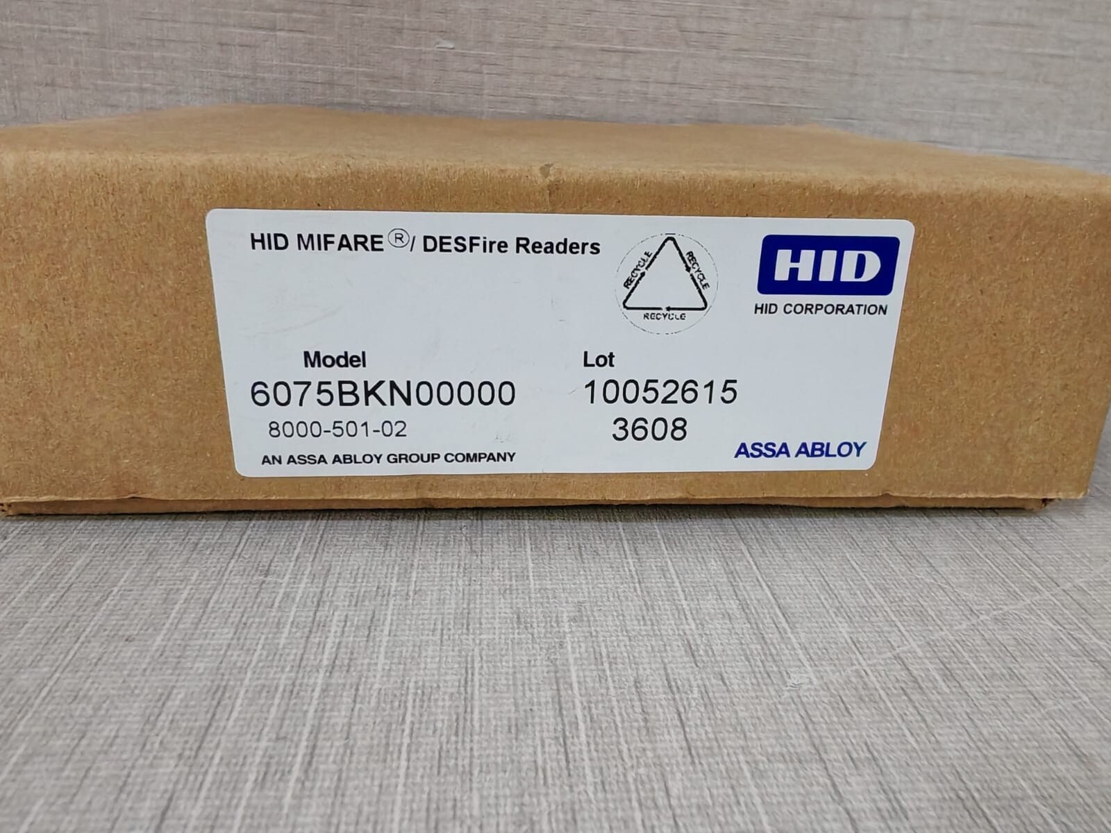 HID 6075BKN00000 HID MIFARE DESFIRE READER 6075BKN00000 7
