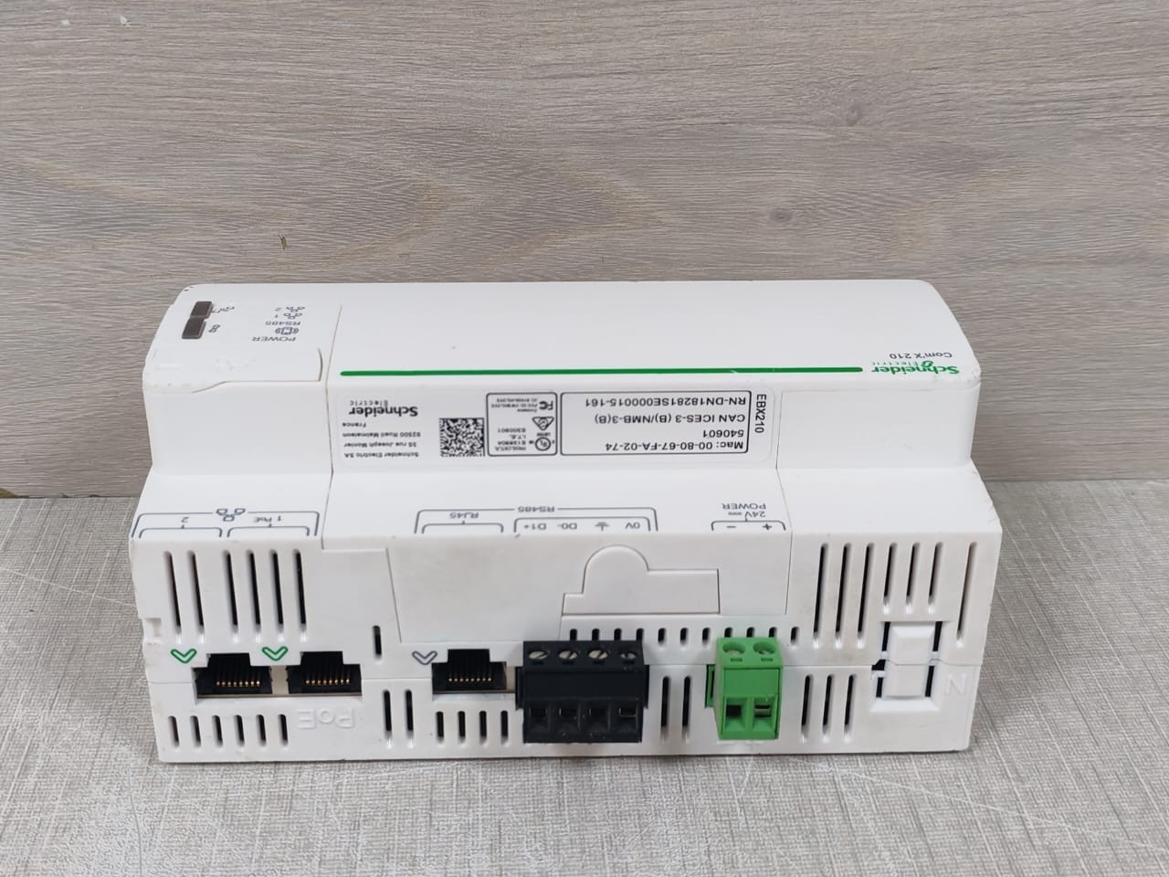Schneider Electric EBX210 Schneider Electric Com'X 210 Ethernet Data Logger EBX210 3