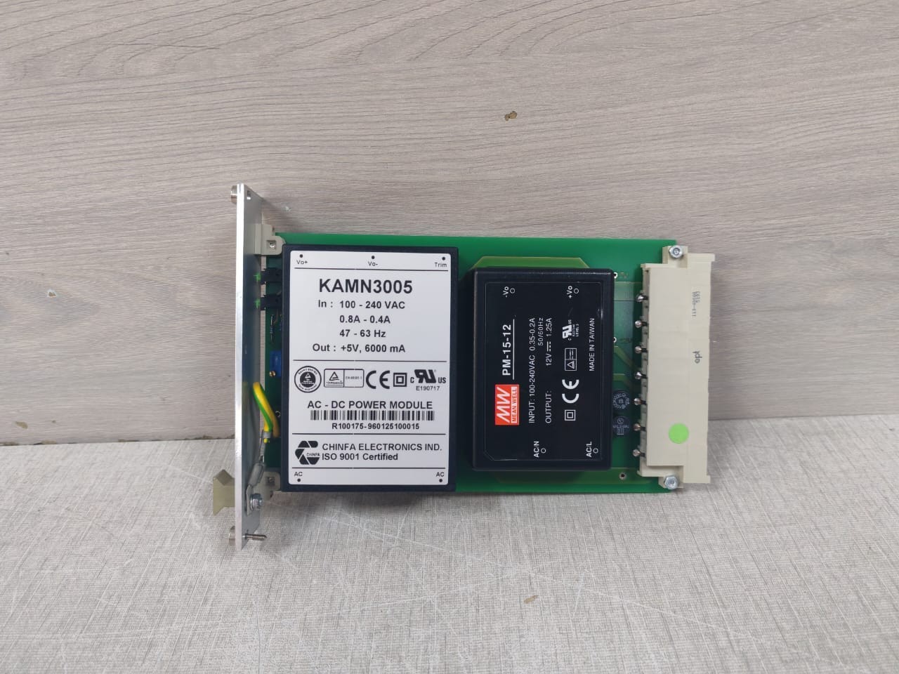 SCHROFF PM-15-12 SCHROFF 60807-067 / KAMN3005 / PM-15-12 POWER SUPPLY 5