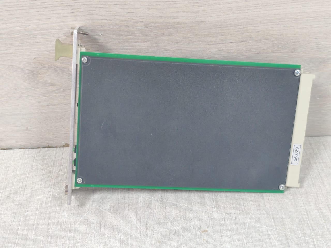 SCHROFF PM-15-12 SCHROFF 60807-067 / KAMN3005 / PM-15-12 POWER SUPPLY 9